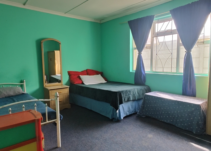 4 Bedroom Property for Sale in Sarepta Western Cape
